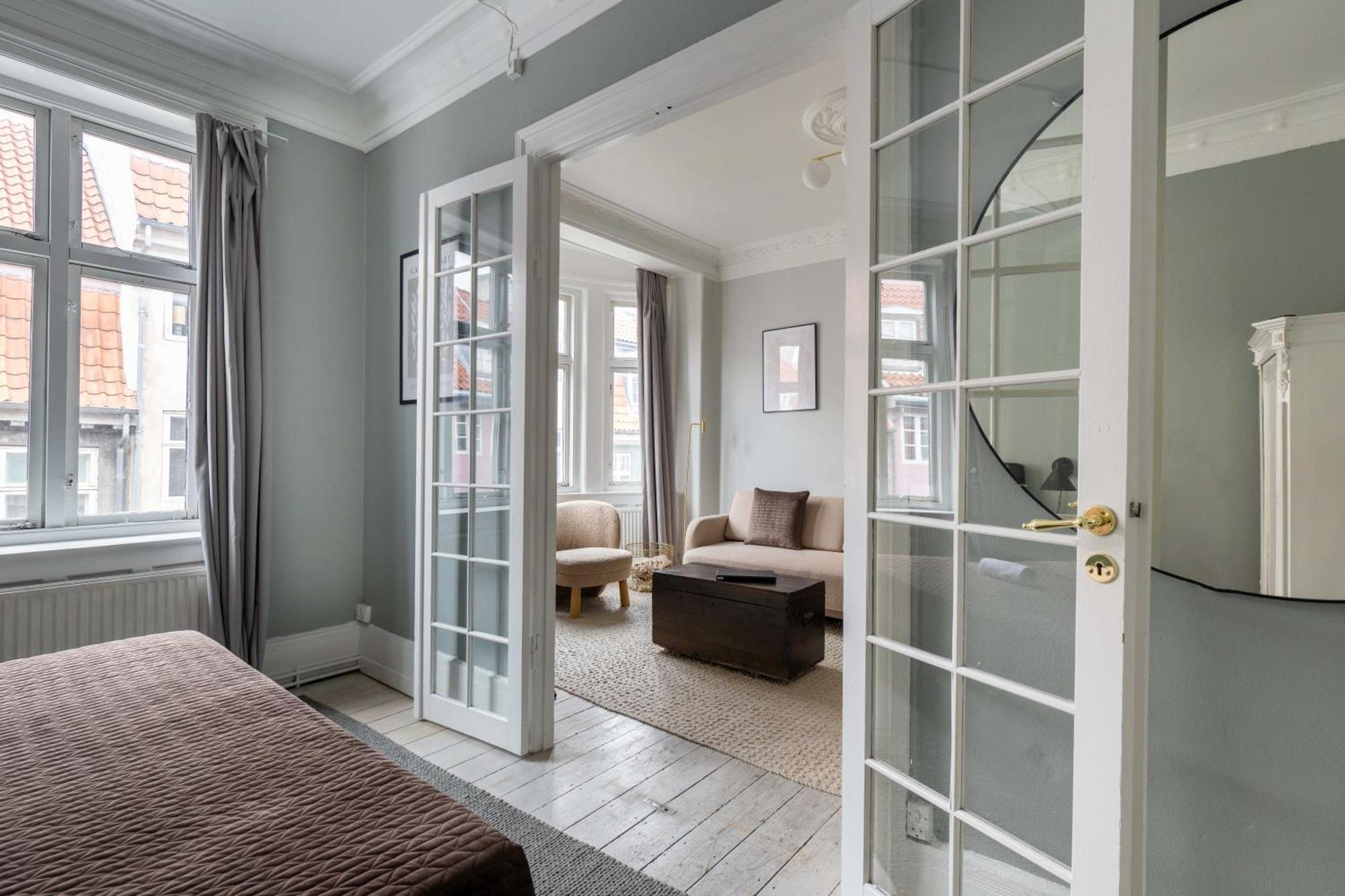 Super Central 2Br Apartment In Old Town Копенгаген Экстерьер фото